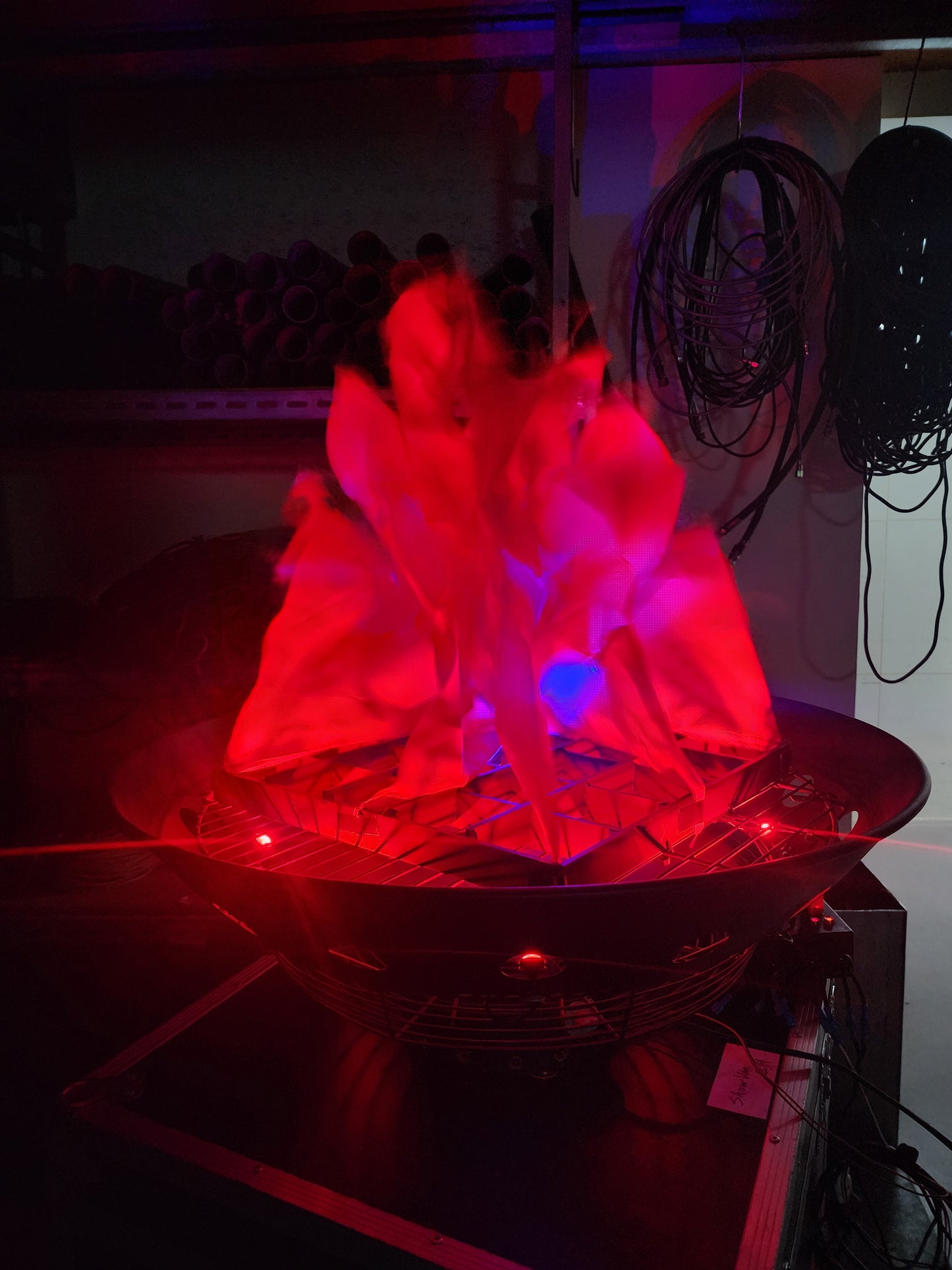 4-5-1 Fake Brazier + Table (Olympic Fake Flame Bowl)