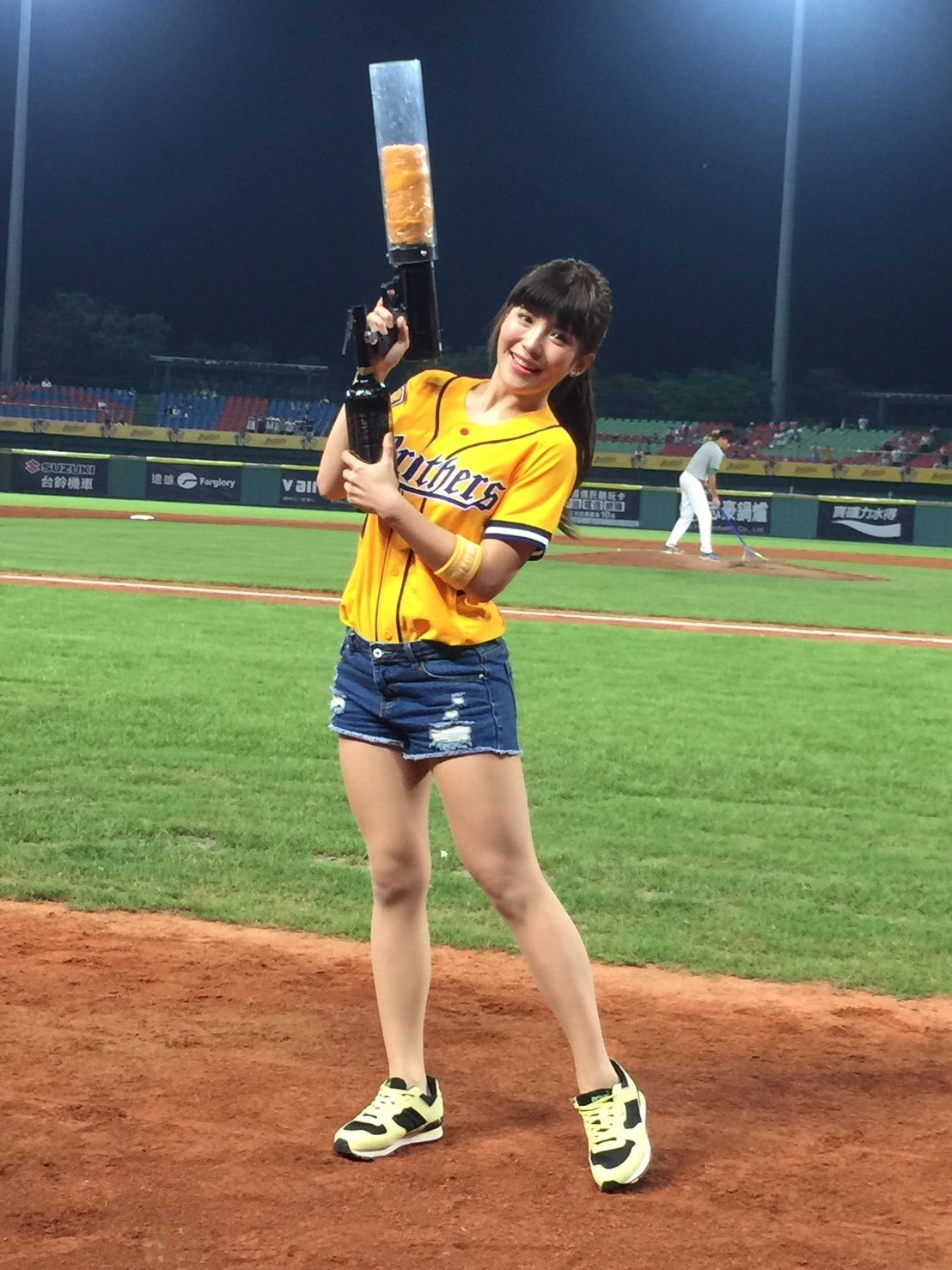 3-6 Gift Launcher (T-Shirt Launcher)