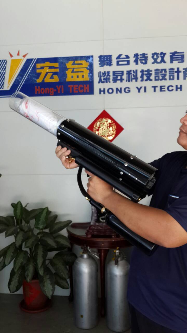 3-6 Gift Launcher (T-Shirt Launcher)